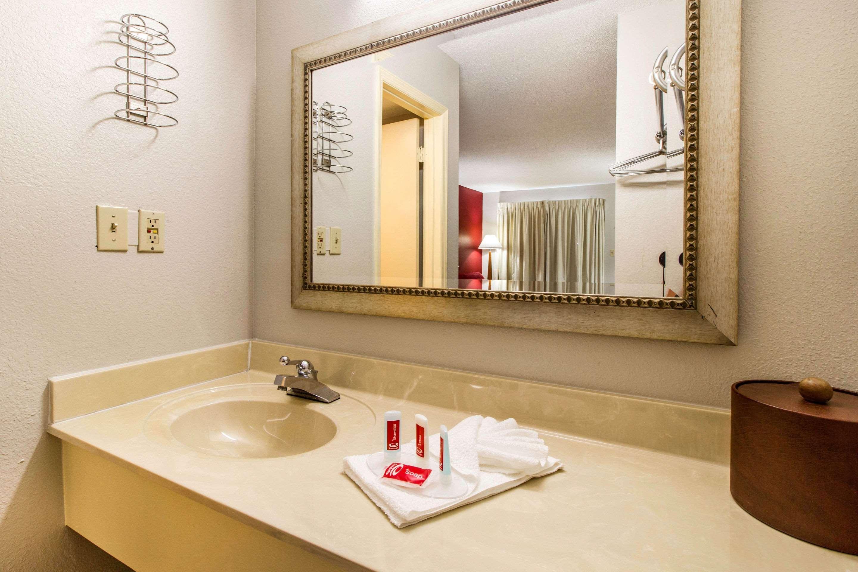 Econo Lodge - Athens Extérieur photo