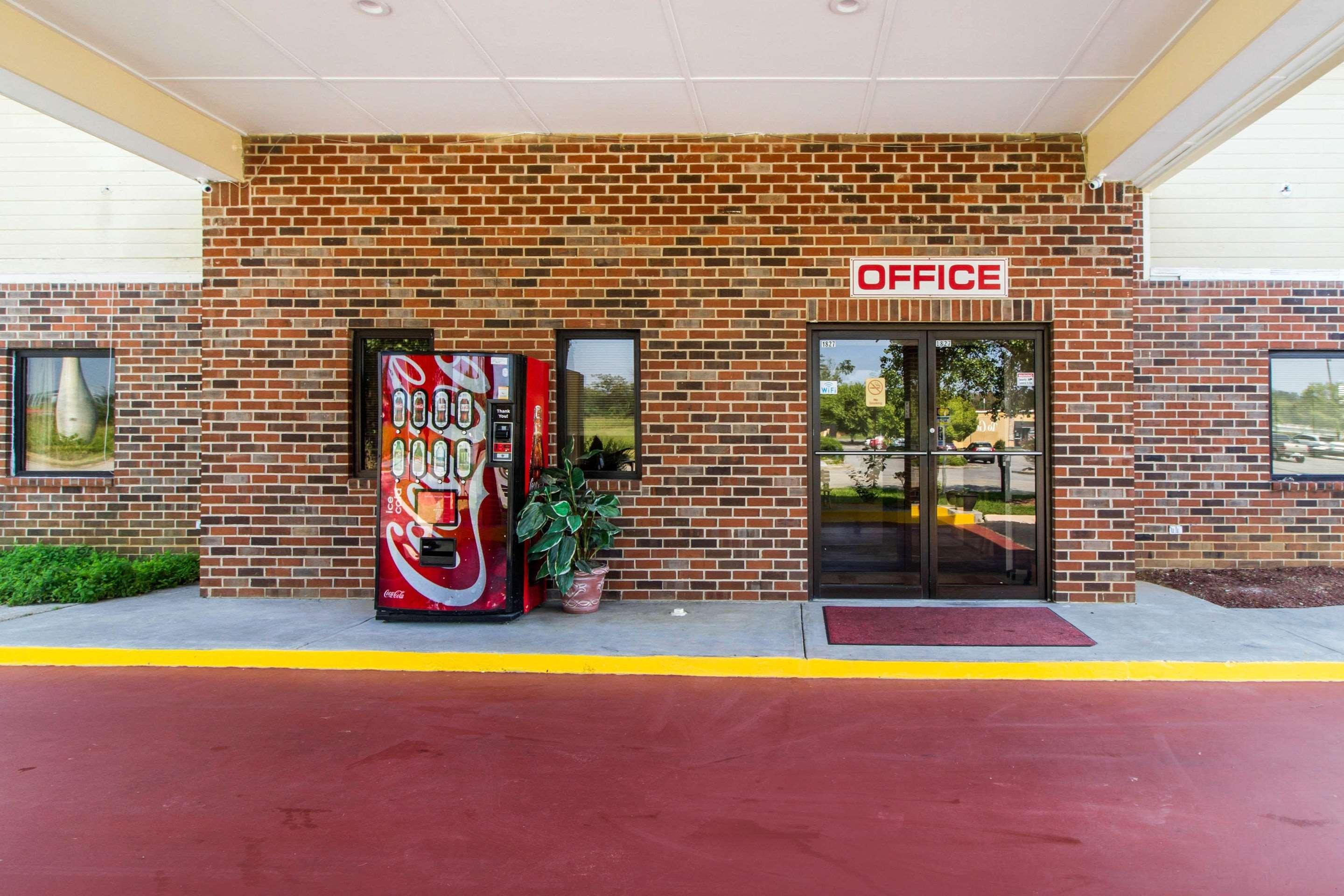 Econo Lodge - Athens Extérieur photo